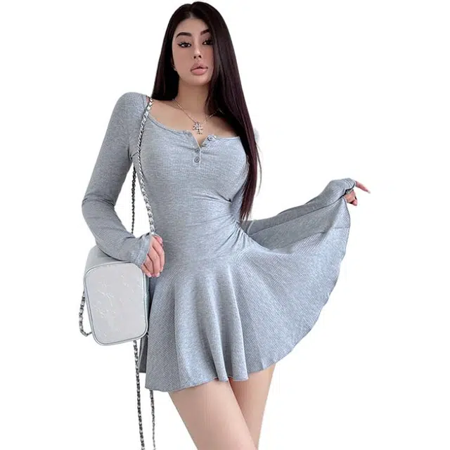 Kiki Clothing Boutique mm