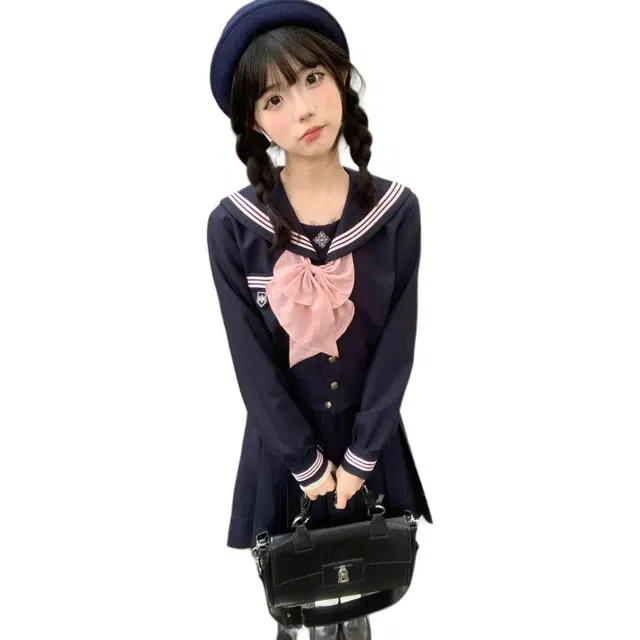 Kiki Clothing Boutique jk