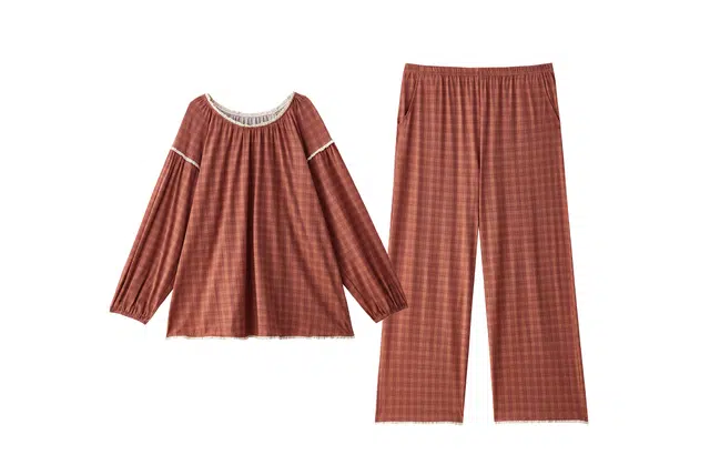 俏薇妮 春秋款纯棉带胸垫一体长袖长裤圆领格子可外穿睡衣套装 女款