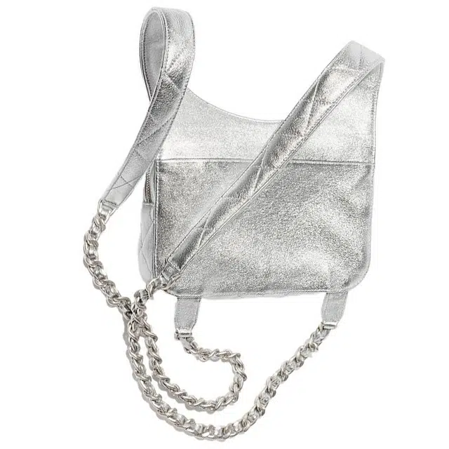 CHANEL 24C