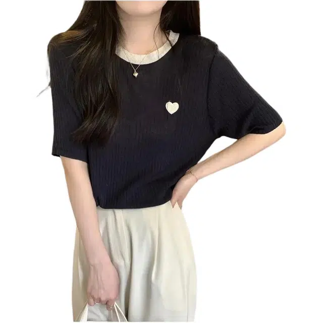 Kiki Clothing Boutique 2025 T
