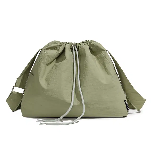 醇龙 时尚抽绳通勤韩版轻便 尼龙 斜挎单肩包 男女同款情侣款 多色