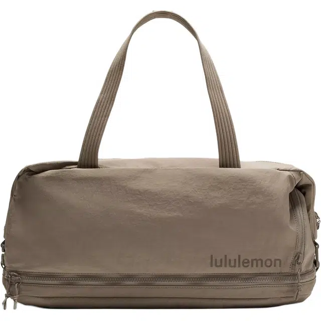 lululemon 30L Travel Bag Oak