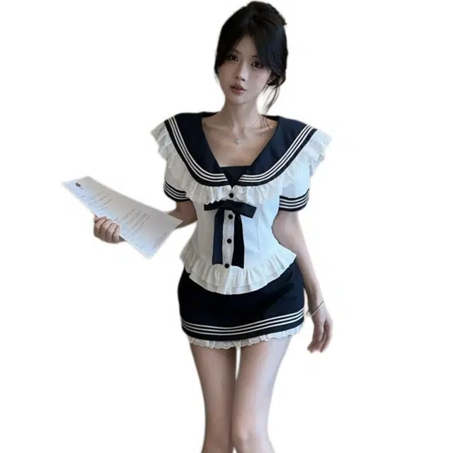 Kiki Clothing Boutique