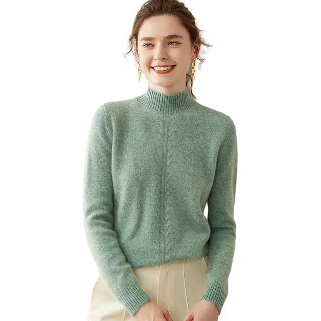 袋鼠 舒适简约宽松百搭半高领纯色套头长袖质感羊绒衫 女款