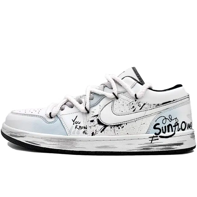 Jordan Air Jordan 1 Low "Wolf Grey"