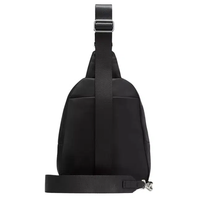 lululemon Everywhere 4.2L