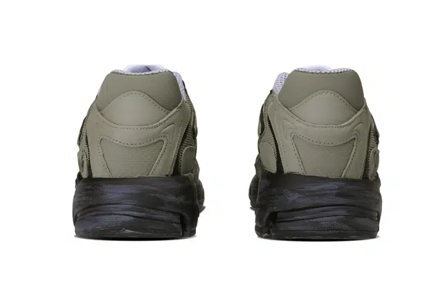 adidas Originals Response CL