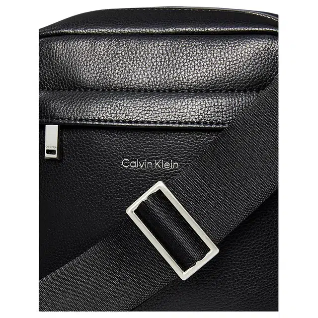 CALVIN KLEIN