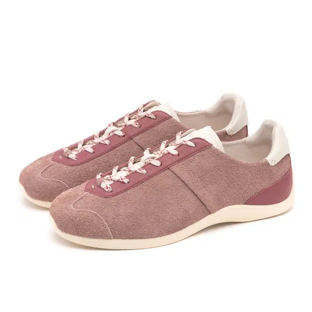 FOOT INDUSTRY Low Top Trainers Misty Rose