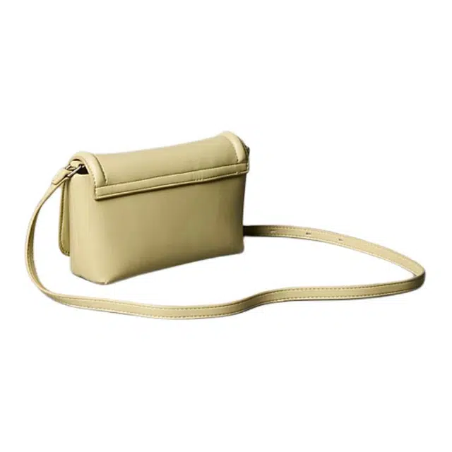 CALVIN KLEIN PU