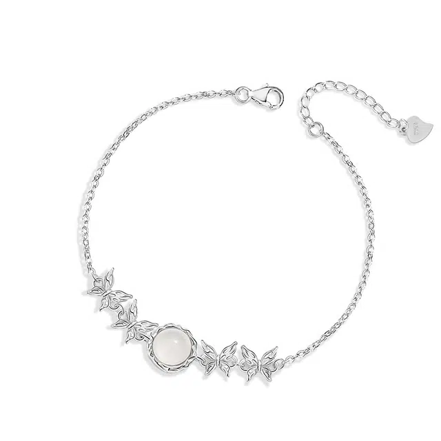 金大福 连荔枝蝴蝶 森系小清新小众设计白月光精致浪漫简约时尚精致百搭高级经典约会通勤可调节手饰#好运 玉髓 手链 女款