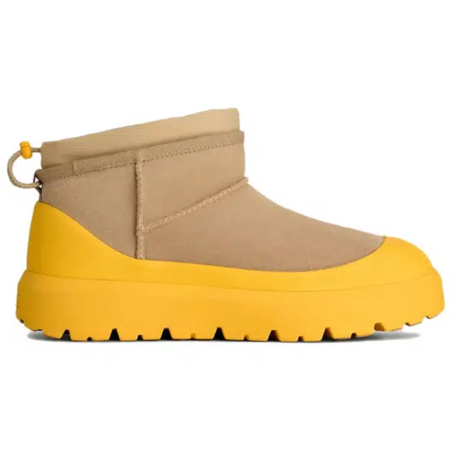 UGG CLASSIC ULTRA MINI