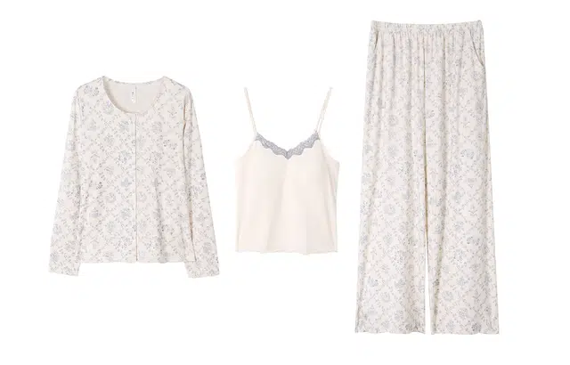 安之伴 女春秋季带胸垫甜美碎花家居服莫代尔满印三件套背心防走光可外穿百搭长袖开衫睡衣套装 女款