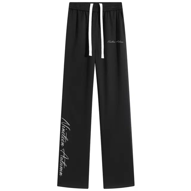 NINETEEN AUTUMN logo