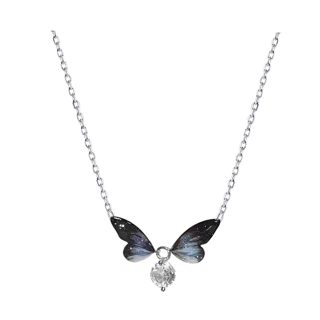 希遇 梦幻冰蝶蓝紫渐变蝴蝶超闪简约轻奢冷淡风锁骨链#好运 合金 项链 男女同款情侣款