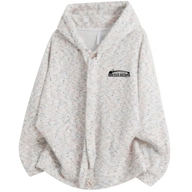 NINETEEN AUTUMN logo