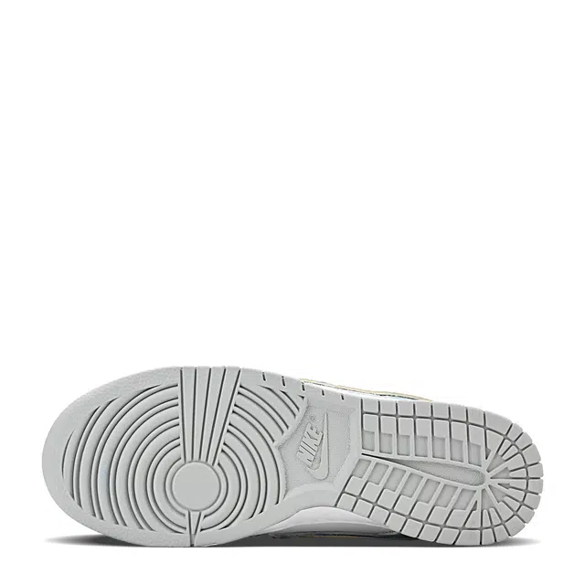Nike Dunk LowPHOTON DUST