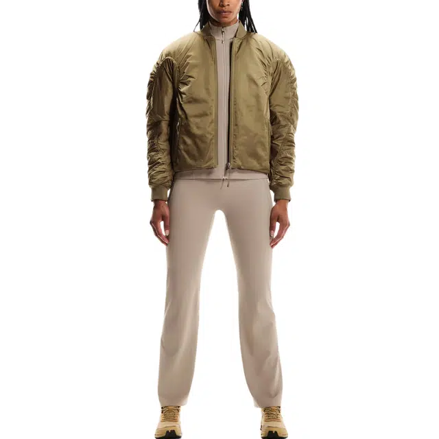 On Bomber