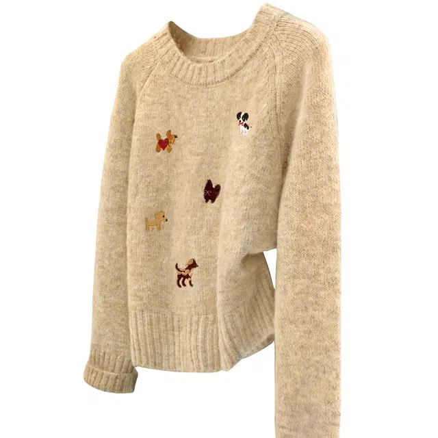 丝柏舍 撞色卡通刺绣减龄短款插肩袖圆领休闲宽松款长袖毛衣 女款