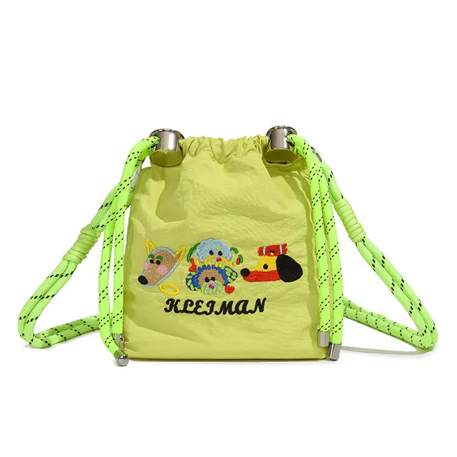 醇龙 卡通刺绣百搭斜挎手机包 尼龙 单肩包 常规 女款 多色