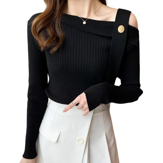 沐晓欣 露肩一字领长袖上衣小心机斜肩修身显瘦打底衫针织衫 女款