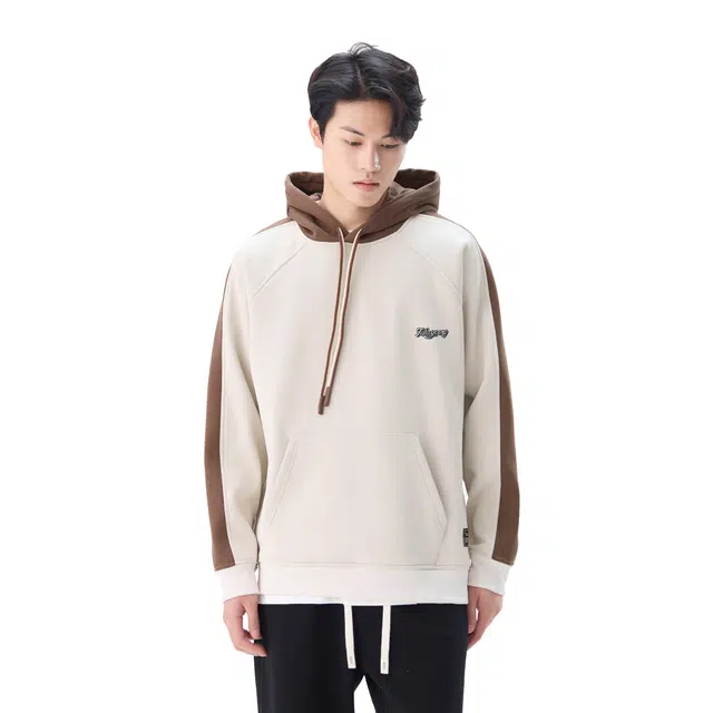 Fakeyoung logo