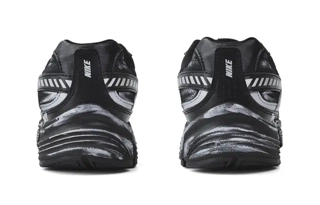 Nike Initiator Y2K 3M