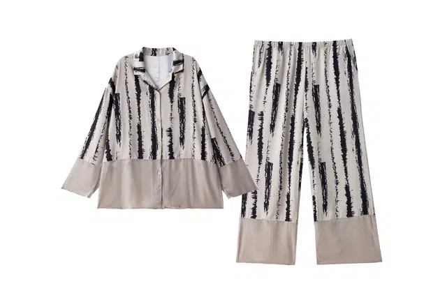俏薇妮 带胸垫一体春秋冰丝长袖长裤条纹可外穿家居服套装睡衣礼盒 女款