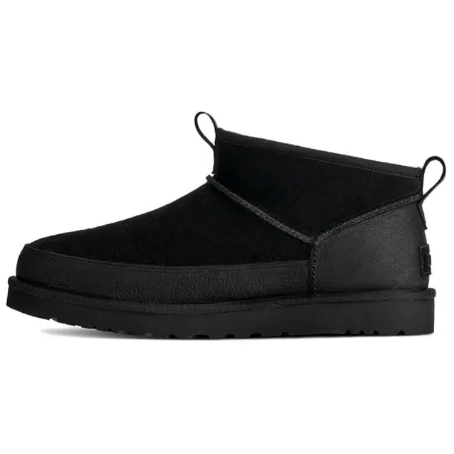 UGG CLASSIC ULTRA MINI