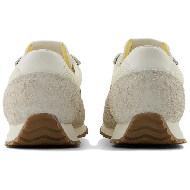 New Balance NB 471