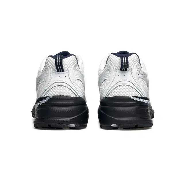 New Balance NB 530