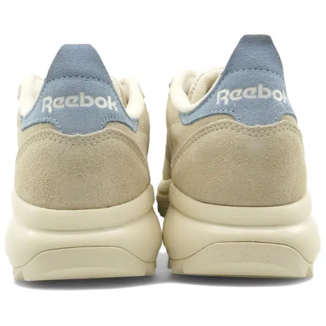Серые платья Reebok