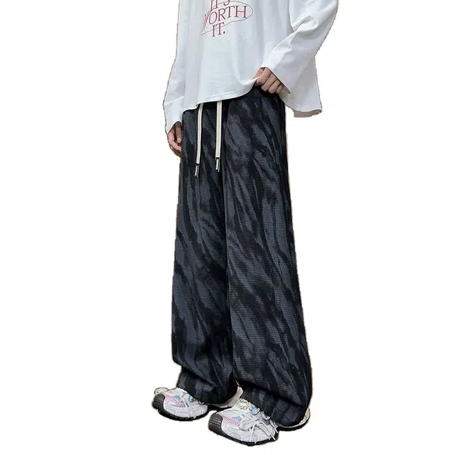 奇迹街区 复古美式潮牌灯芯绒渲染印花港风脏脏裤时尚潮流舒适简约百搭基础宽松慵懒感设计感日常显瘦直筒垂感长裤休闲裤 男女同款