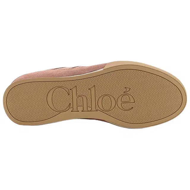 Chloe Kick