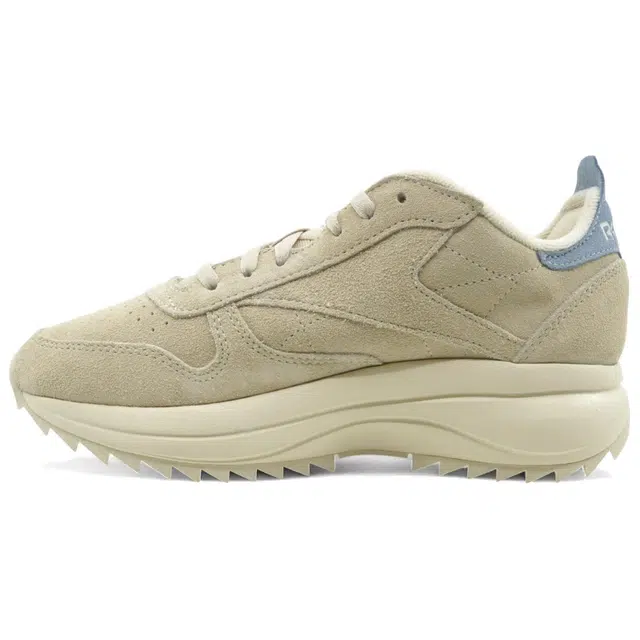 Серые платья Reebok