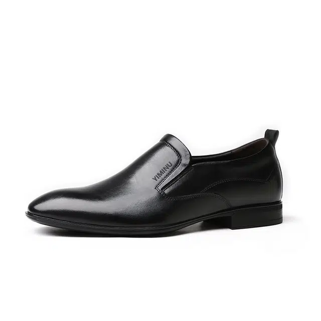 依米奴 头层牛皮 真皮质感 英伦风 尖头 个性时尚潮流 商务正装 职场会议 简约复古 日常通勤百搭 一脚蹬 休闲皮鞋 男女同款