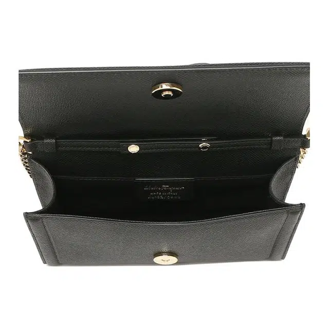 FERRAGAMO Vara