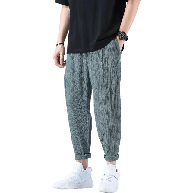 瑞梵帝斯 夏季薄款九分宽松版型速干精梳面料舒适透气个性刺绣设计耐看有范儿易搭显高合身有型街头日常皆可穿休闲裤 男款