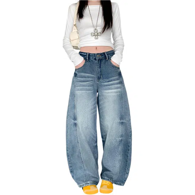 荟萃阁 高街水洗猫须垂感百搭弯刀牛仔裤 女款