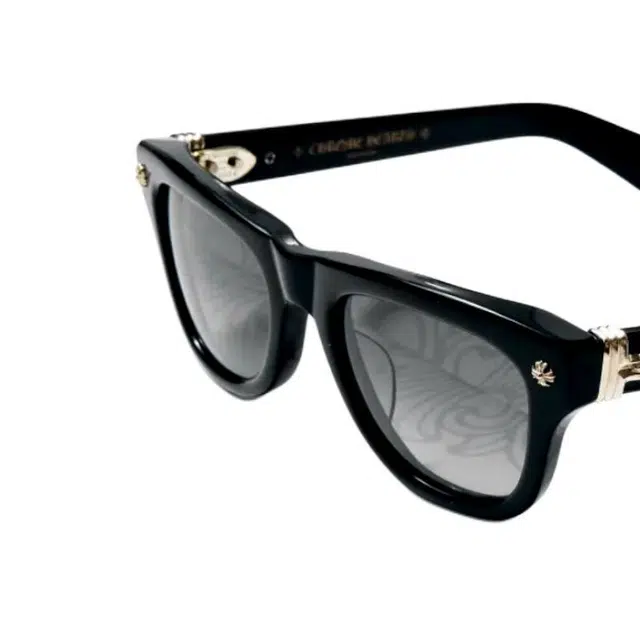 Chrome Hearts