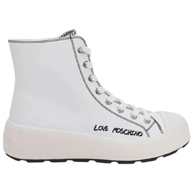 LOVE MOSCHINO