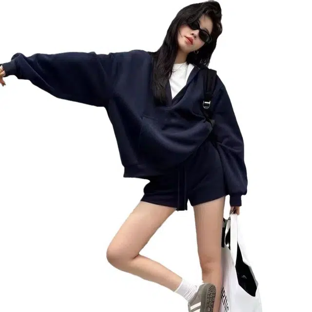 木清清 美式复古宽松慵懒风连帽长袖卫衣短裤两件套潮休闲套装 女款