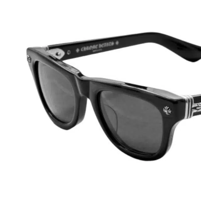 Chrome Hearts