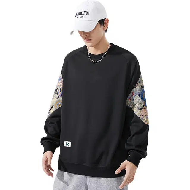 协协乐 韩版小熊刺绣插肩拼接设计感春秋季潮牌圆领宽松休闲百搭上衣套头小众款卫衣 男款