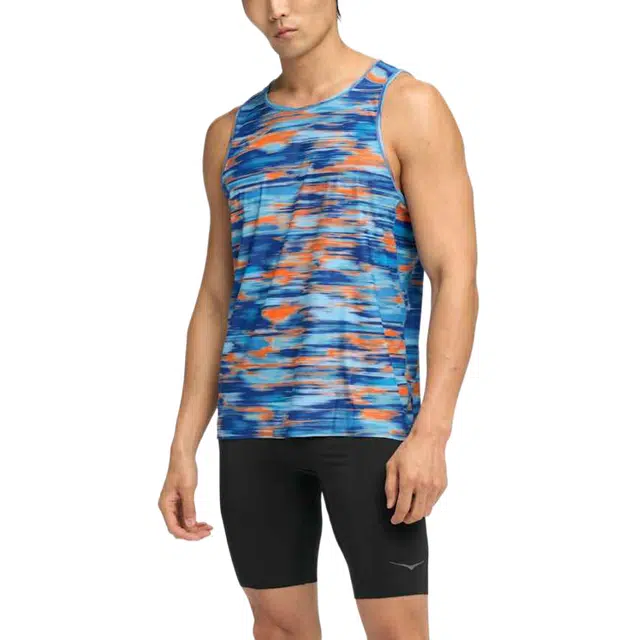 HOKA ONE ONE