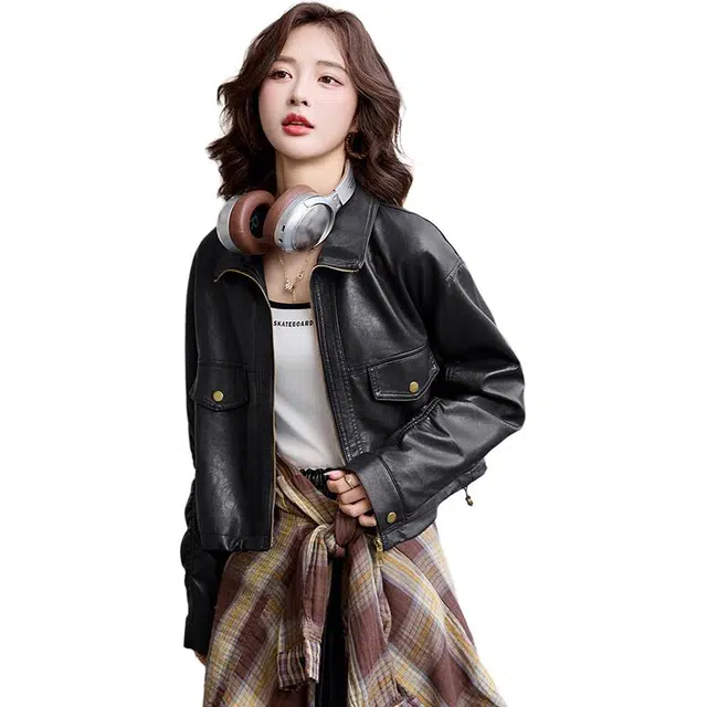 袋鼠 休闲时尚气质翻领简约大气单排扣夹克皮衣外套 女款