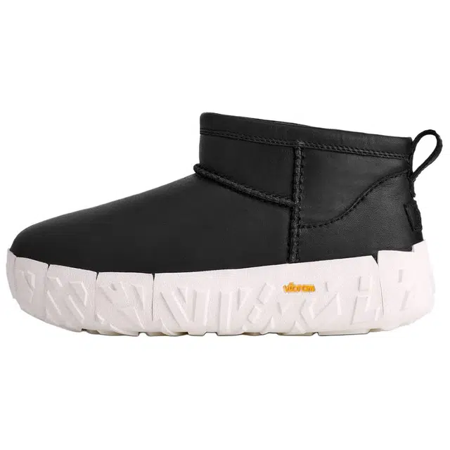 UGG Cl Ultra Mini Wrap Tech Black
