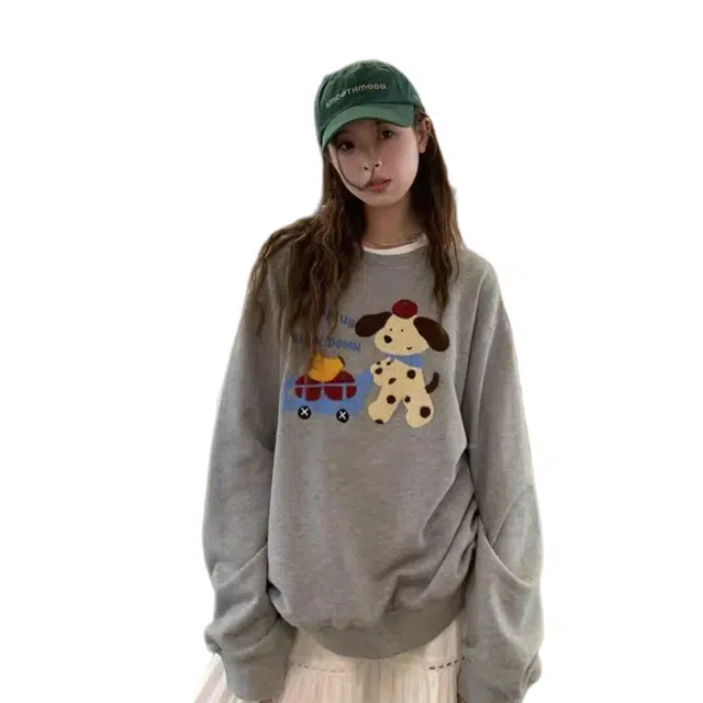 柏黛妃 美式小狗刺绣圆领套头卫衣卡通慵懒风无帽长袖上衣 女款