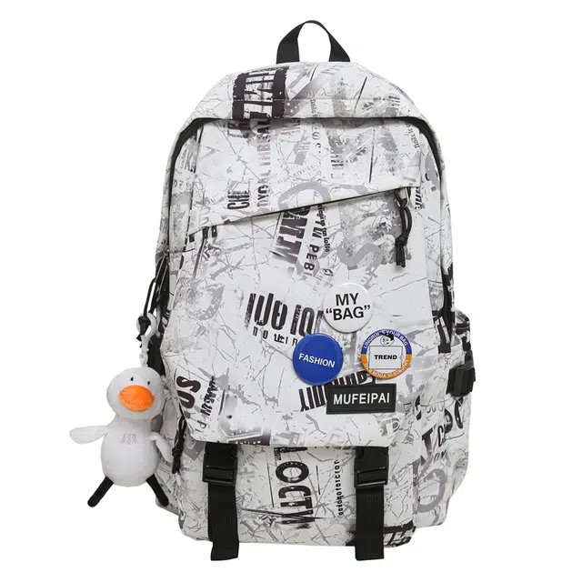 蔻蒂熊 个性涂鸦初中生书包轻便旅行背包时尚百搭大容量收纳 涤纶 双肩包 常规 青少年 白色/灰色/黑色